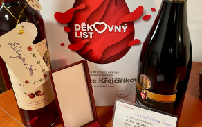 Příslušnice SkSTT převzala medaili profesora Jánského za 40 odběrů krve